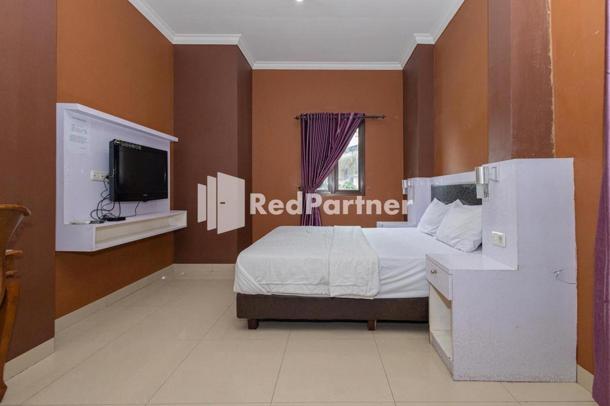 Star Hotel Jaksa Mitra Reddoorz Jakarta Buitenkant foto