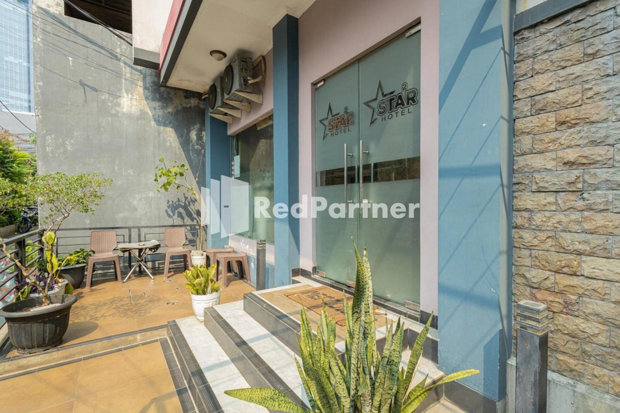 Star Hotel Jaksa Mitra Reddoorz Jakarta Buitenkant foto