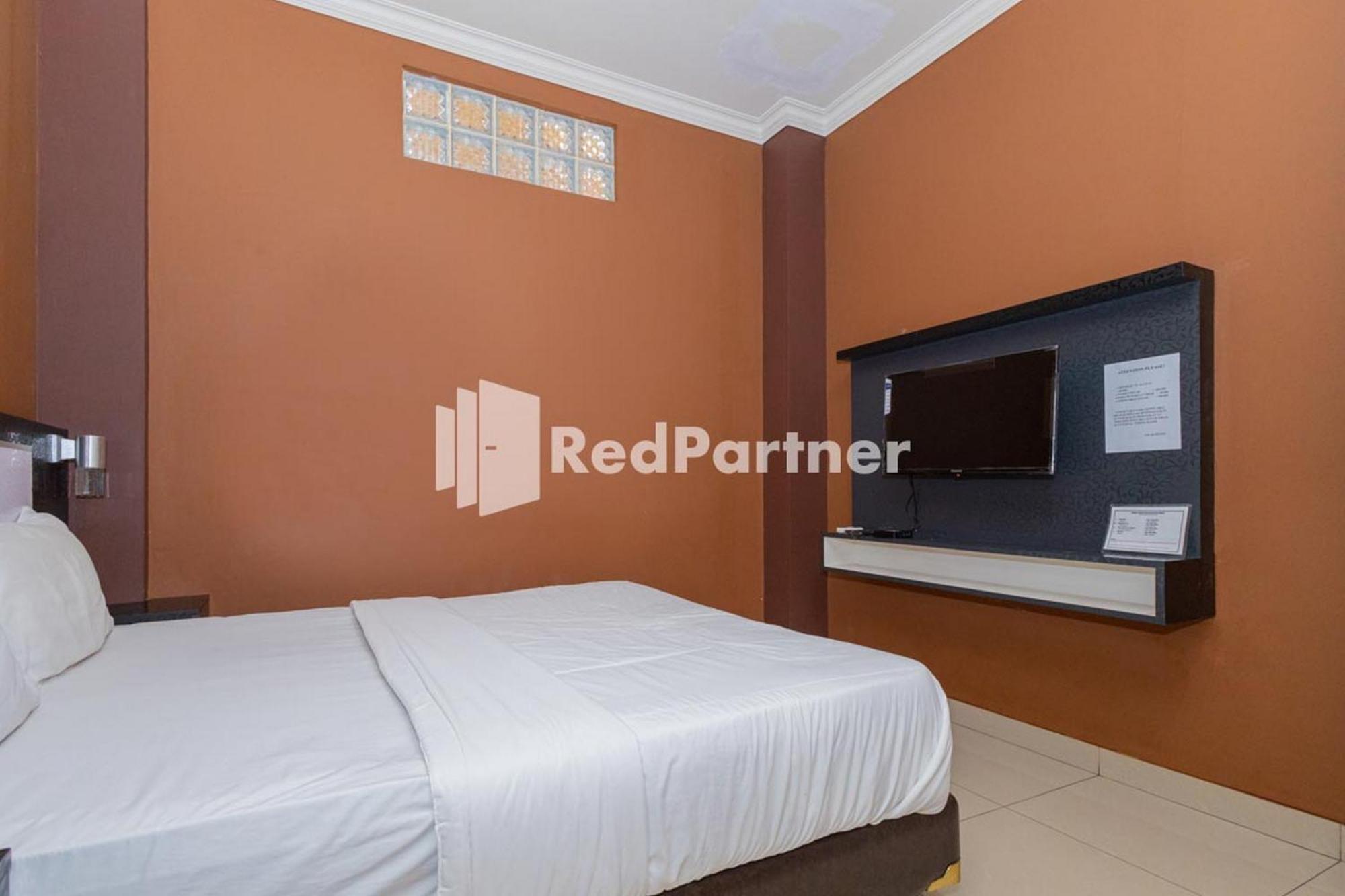 Star Hotel Jaksa Mitra Reddoorz Jakarta Buitenkant foto