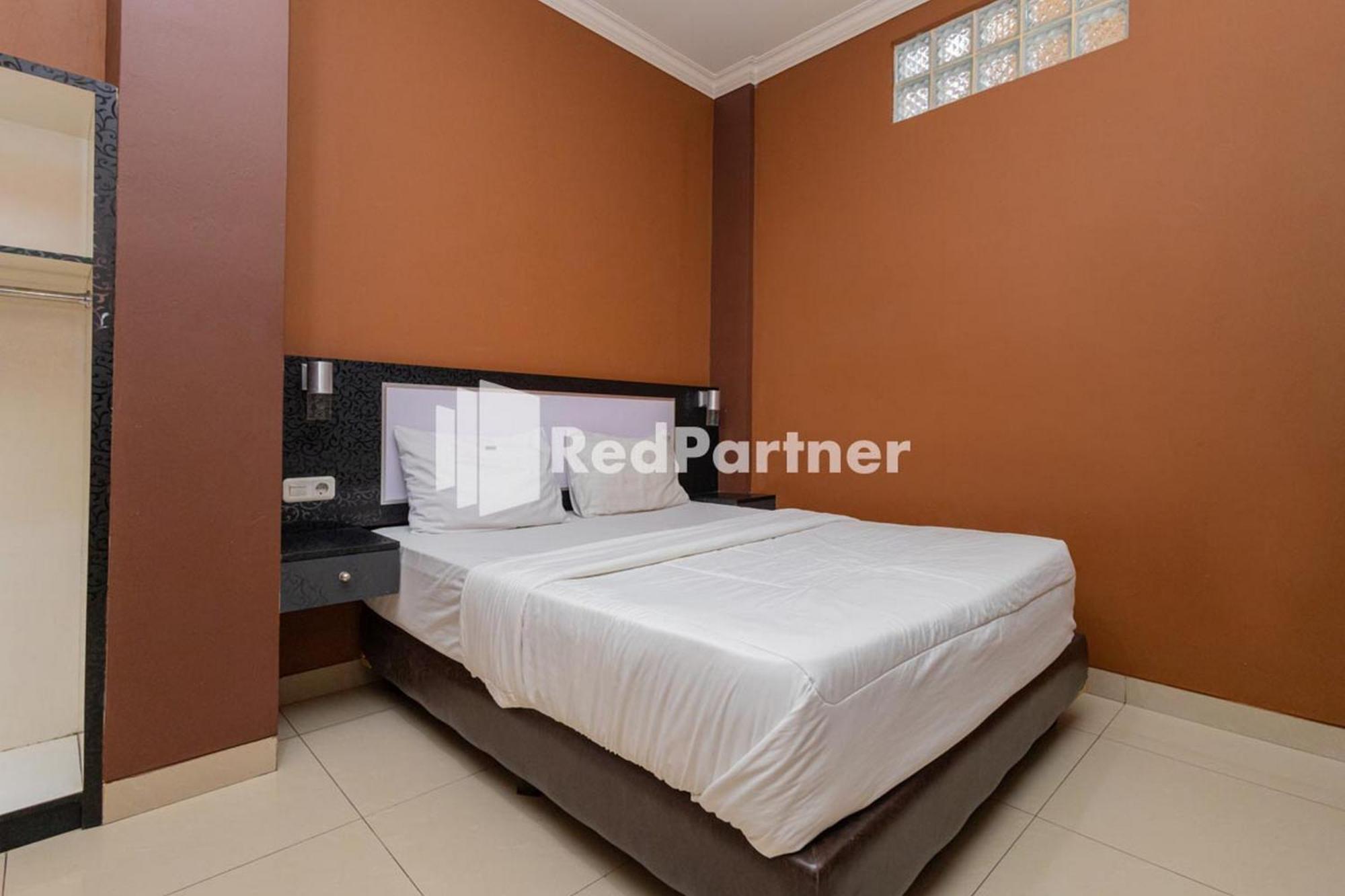 Star Hotel Jaksa Mitra Reddoorz Jakarta Buitenkant foto